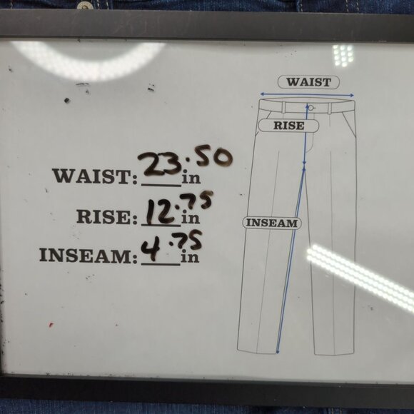 Torrid Mid Rise Mid Short Women’s Plus 26 Vintage Stretch Denim Jean Shorts - Picture 7 of 8